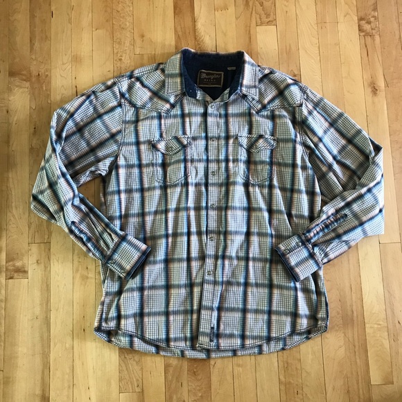 Wrangler Other - Retro Wrangler Button Down
